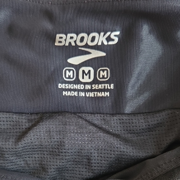 Brooks Black and White Athletic Running Shorts - Picture 2 of 2